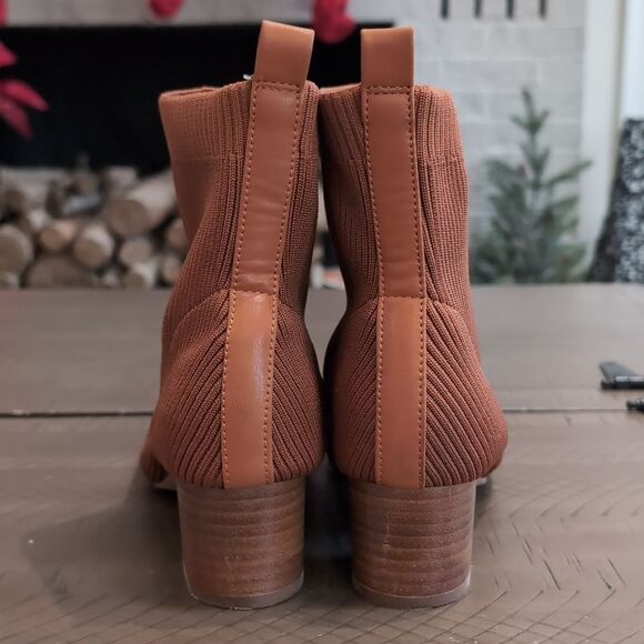 Joie Revolve Neely Sock Ribbed Ankle Booties Sz 8.5 Chestnut Brown Block Heel - Picture 6 of 12